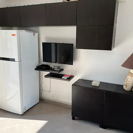 Apartment Calme Et Confort En Rez-de-jardin *