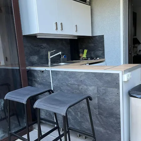 Calme Et Confort En Rez-de-jardin Apartment La Londe-les-Maures
